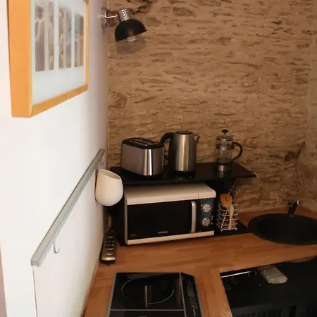 Gites De La Perriere Guest house