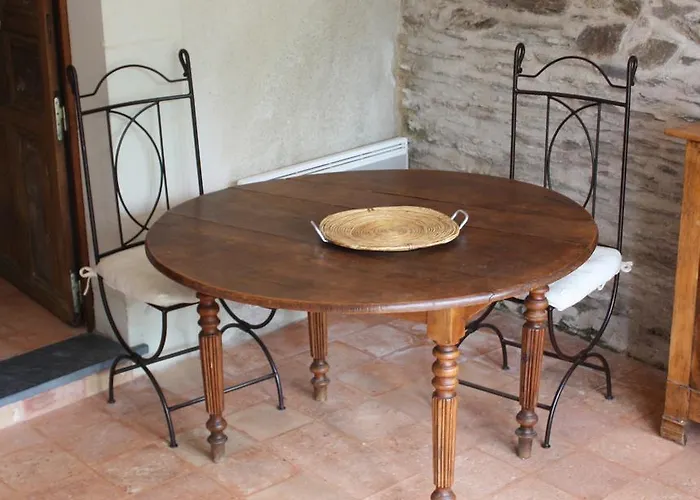 Pensión Gites De La Perriere