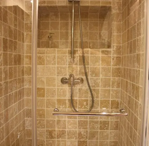 Pensión Gites De La Perriere Bouchemaine