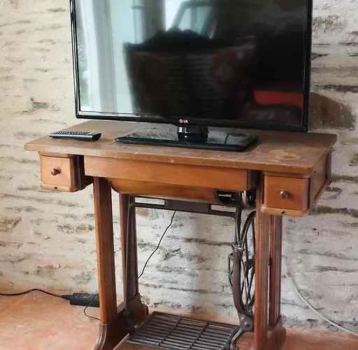 Gites De La Perriere 2*